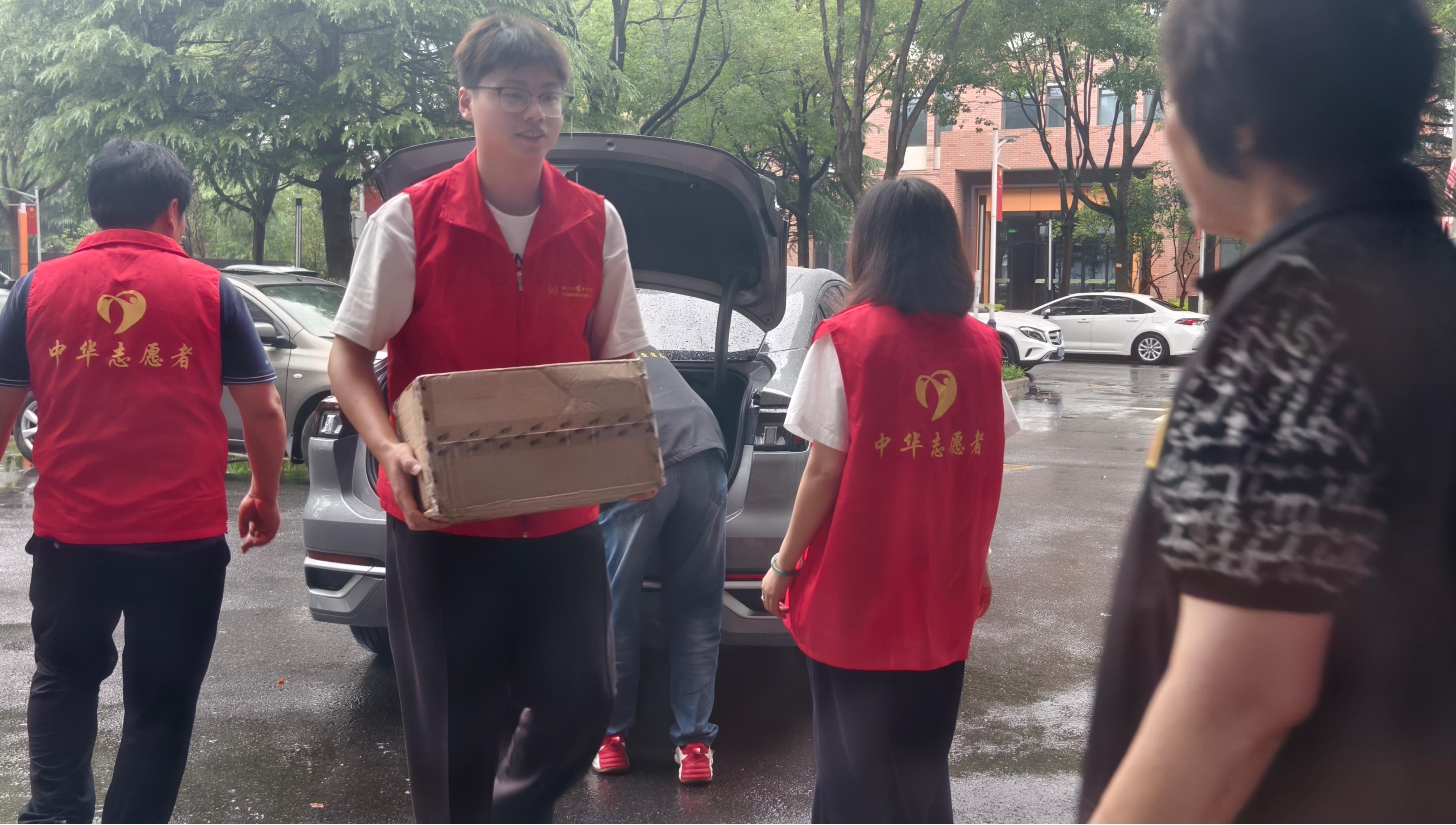 6月公益-儿童照片 (2) 6月公益-儿童照片 (2)